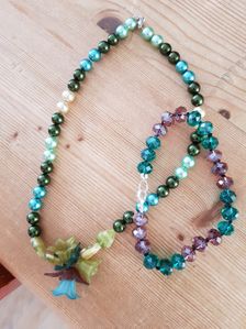 Make a Beaded Necklace or Bracelet