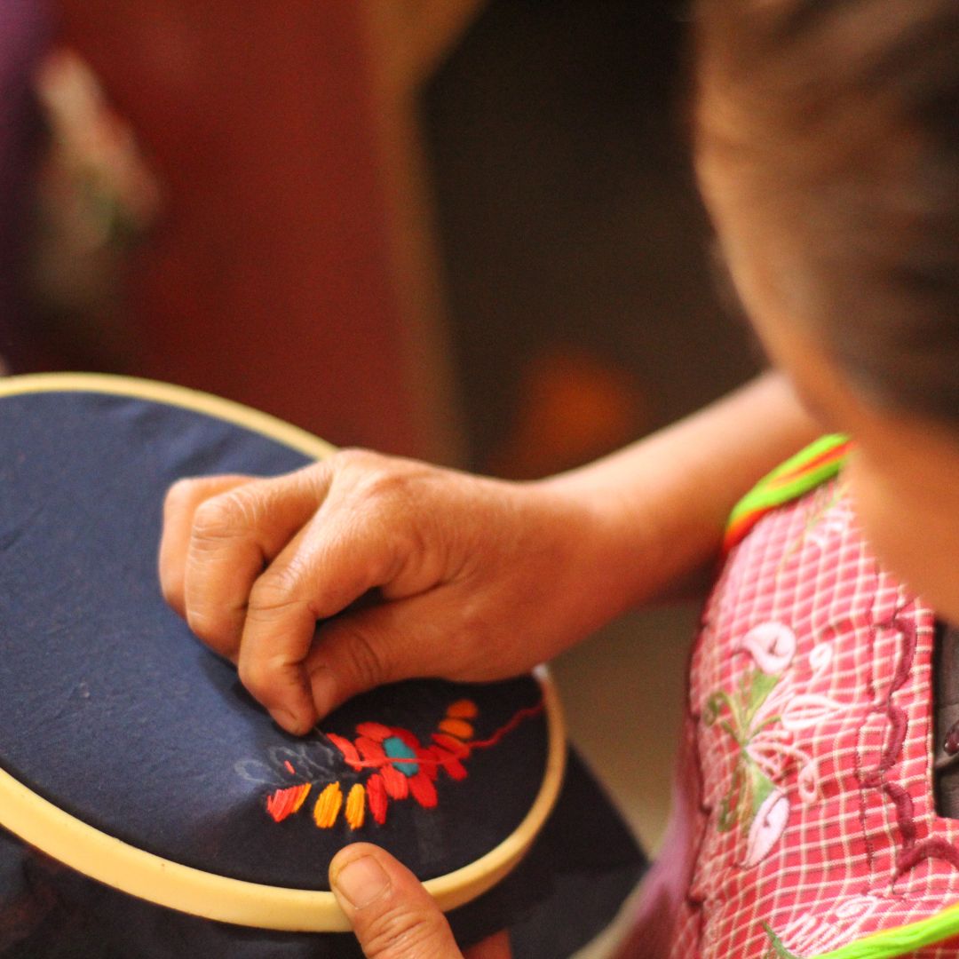 Hand Stitch & Embroidery
